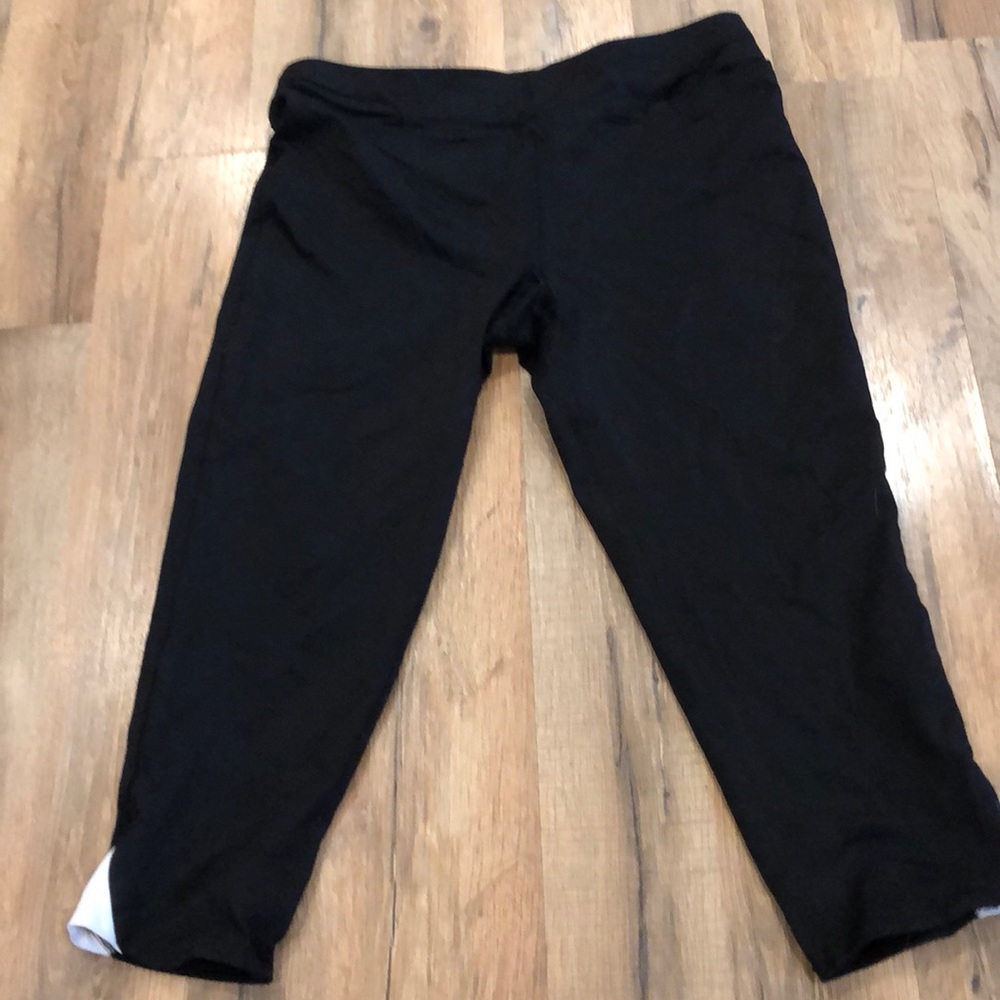 Gap Body Capri